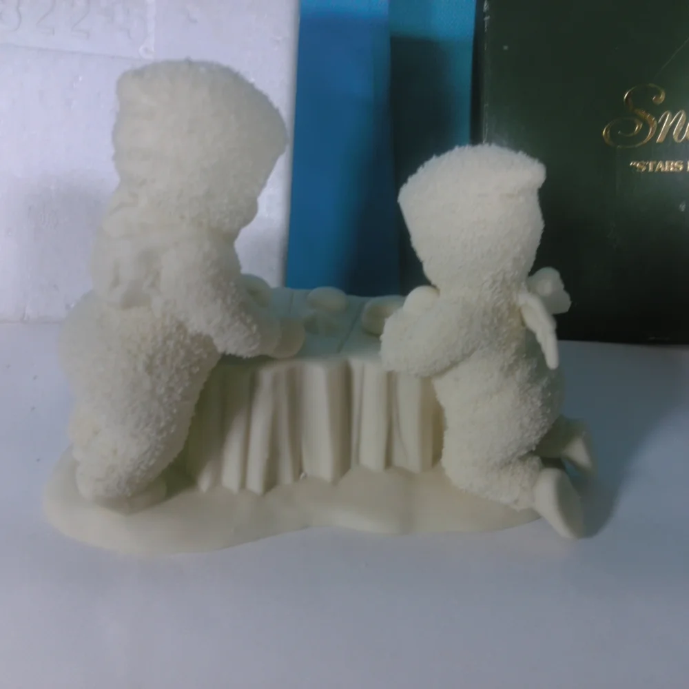 Snowbabies Figurine with Two Children - Picture 4 of 6